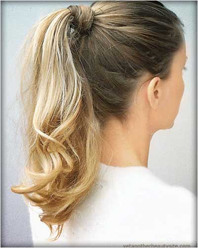 5 Minute Office Friendly Hairstyles Beauty Mag The Weekly