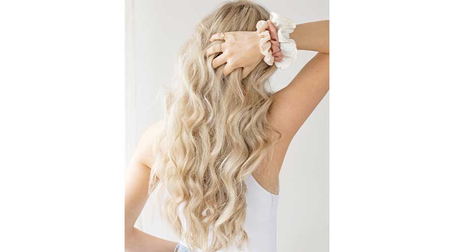 8 NO-HEAT TECHNIQUES FOR GORGEOUS CURLS OVERNIGHT